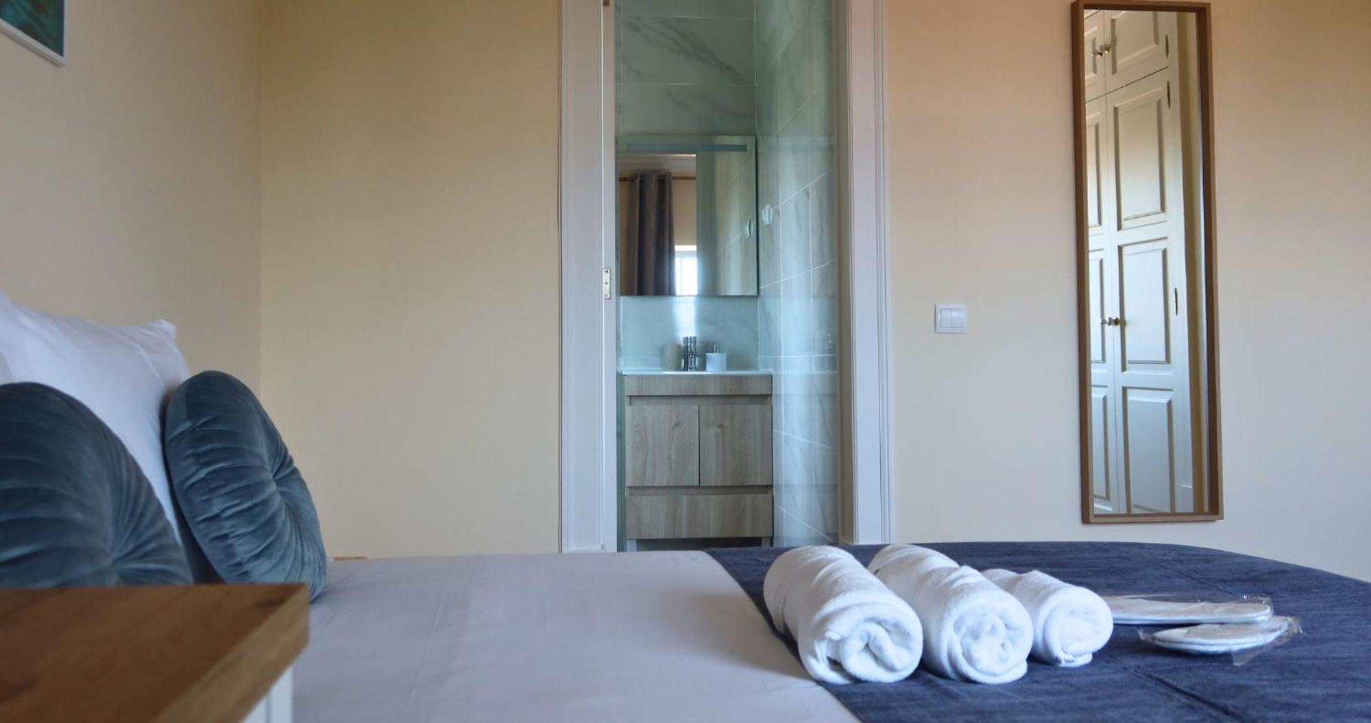 Art 4 You Carcavelos Suites Eksteriør billede